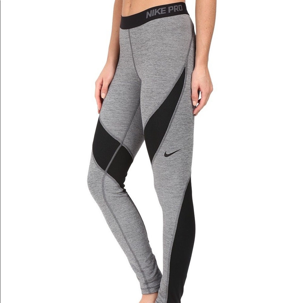 Nike Pro Hyperwarm Leggings XS 🖤🩶 Gray/Black | Sculpted Fit & Performance Luxe